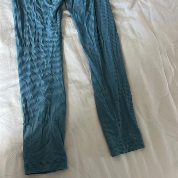 Lululemon Align Ribbed High Rise Crop 23” - Picture 5 of 5